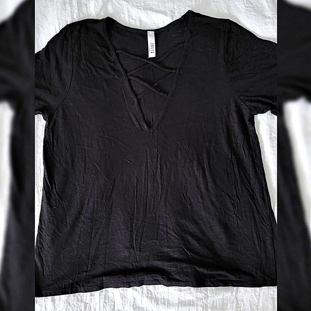 Jolie Black Criss Cross V-Neck Blouse (M) NWOT